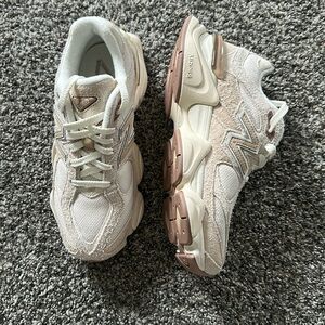 New Balance 9060 Sneakers